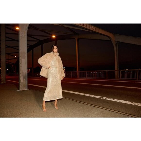 NWT SOYA CONCEPT NAIDA Cream Faux Fur Jacket - Picture 3 of 10